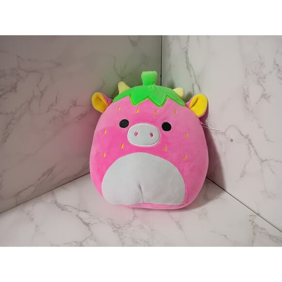 NWOT Strawberry Cow Squishmallow - Picture 1 of 2